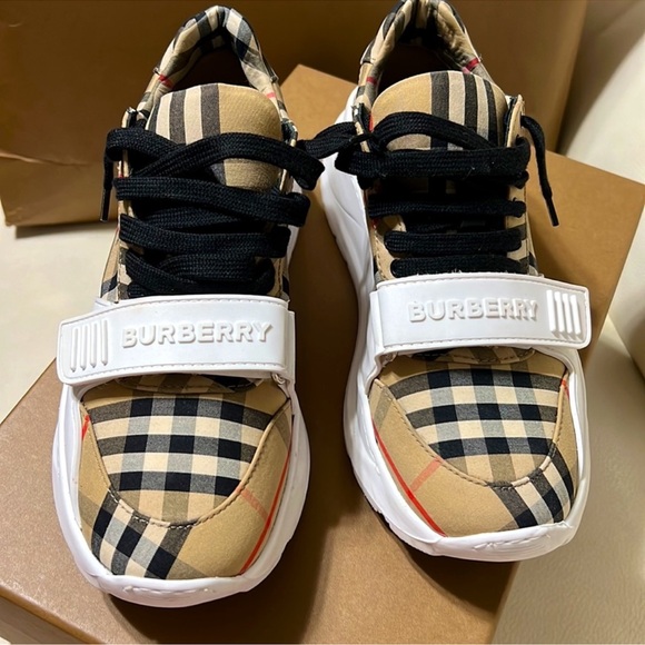 Burberry Check Pattern Sneakers - Picture 1 of 3